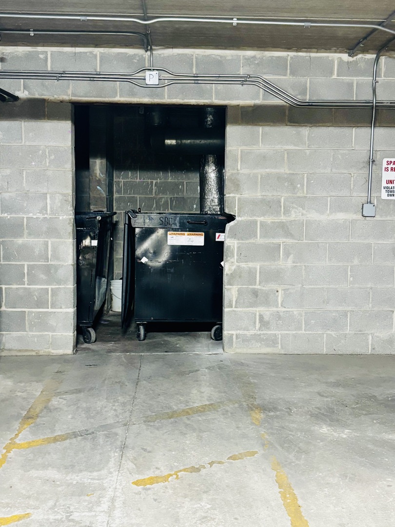 6238 West 26th Street, Unit 201 Berwyn, IL 60402 - Photo 29 of 30 a view of front door