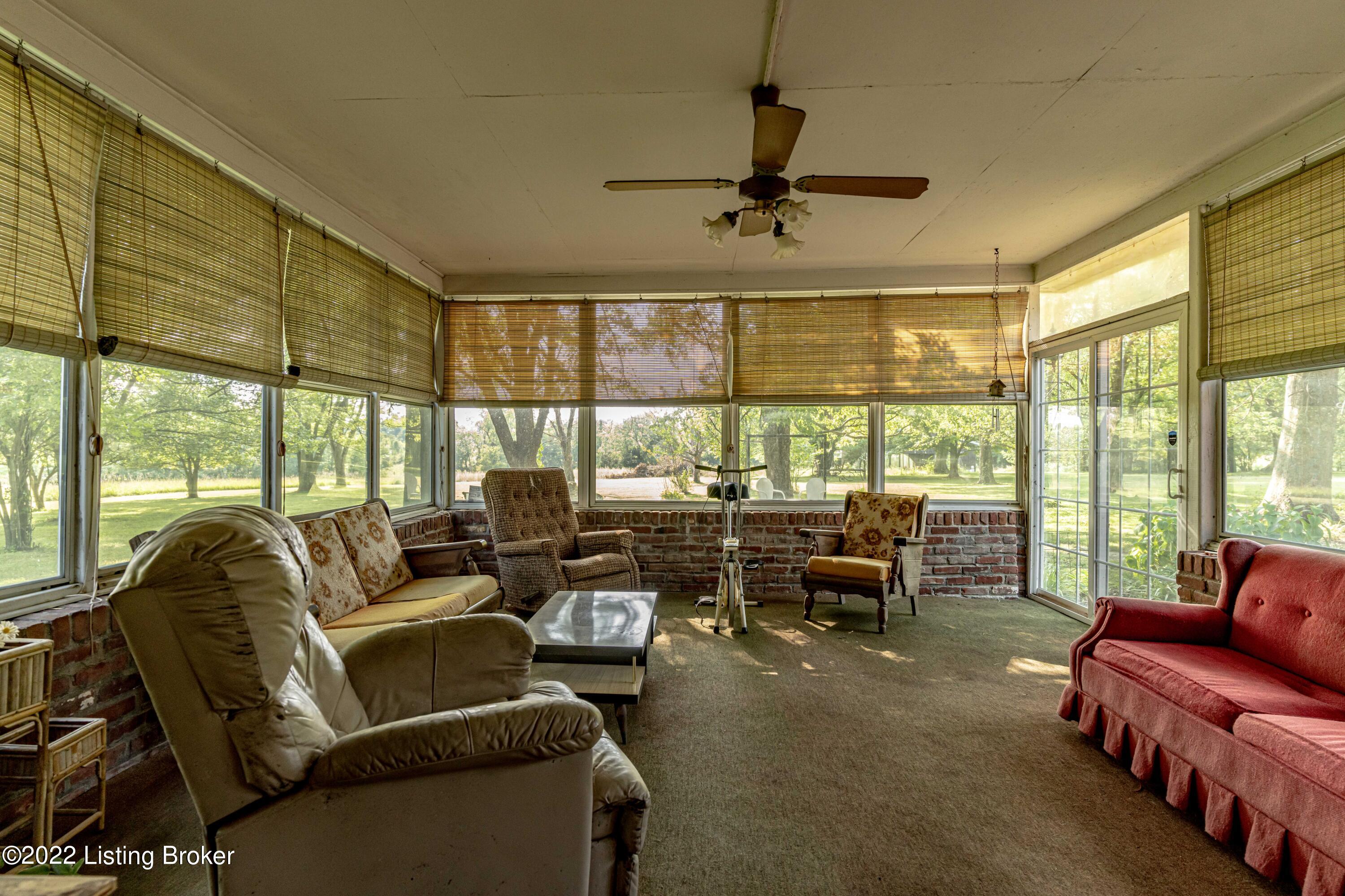 3110 Todds Point Road Simpsonville, KY 40067 - Photo 47 of 99 DSC01977