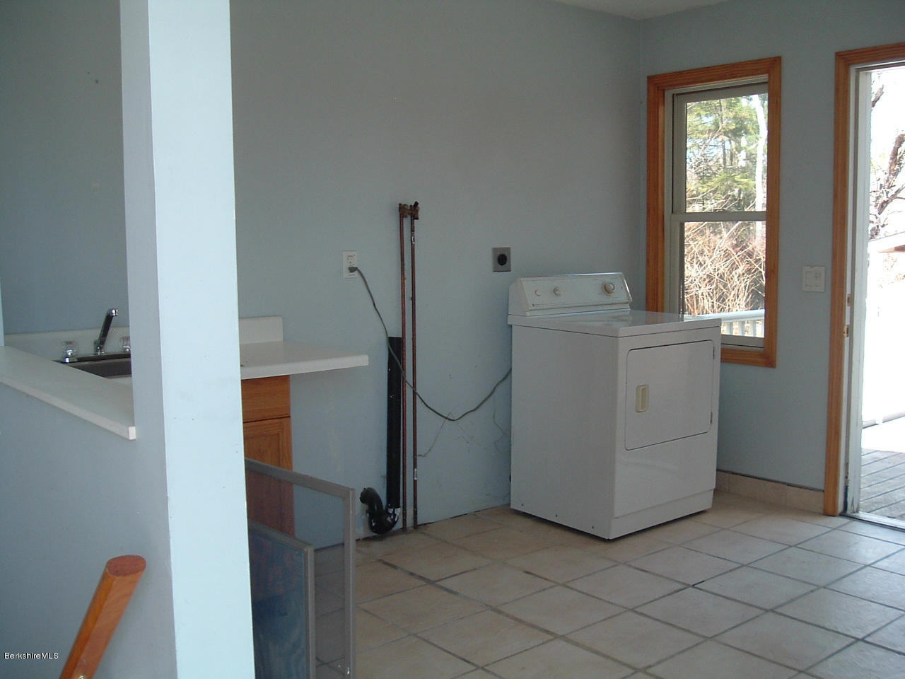 102 East Main Road Peru, MA 01235 - Photo 13 of 21 a utility room with dryer and washer