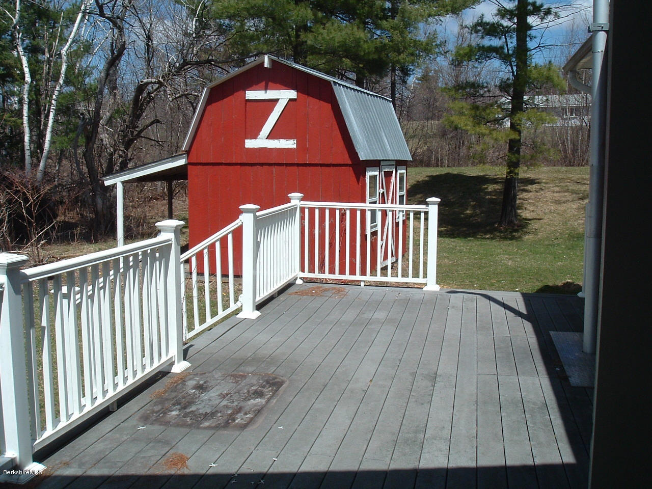 102 East Main Road Peru, MA 01235 - Photo 17 of 21