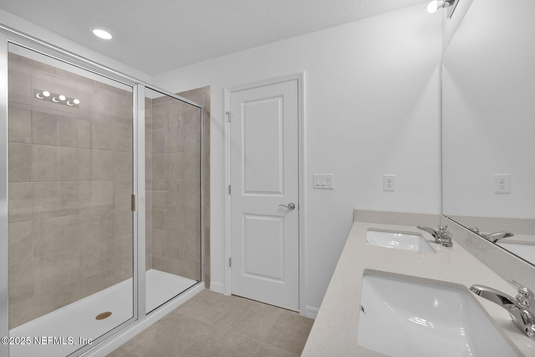 5477 Longfin Court Jacksonville, FL 32244 - Photo 22 of 32 McNair Owner's Bathroom