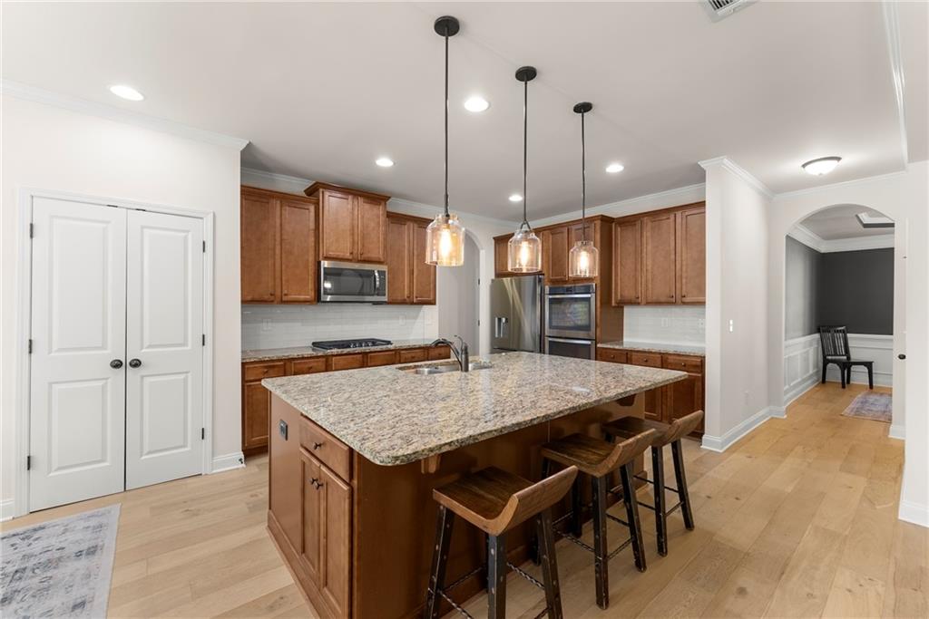 8055 Veranda Curve Ball Ground, GA 30107 - Photo 21 of 65