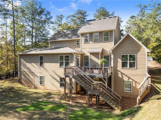 $725,000 | 8055 Veranda Curve, Ball Ground, GA 30107