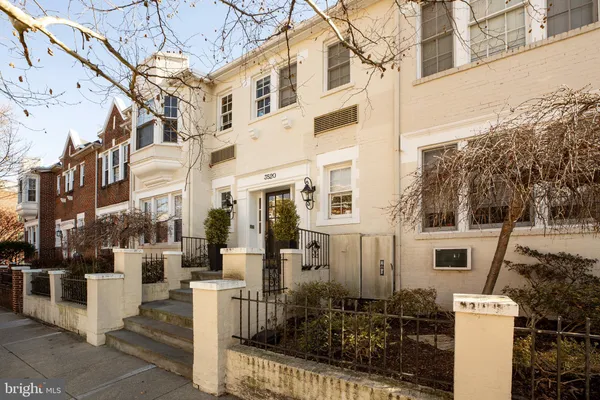 $1,900 | 3520 W Place Northwest, Unit 103, Washington, DC 20007