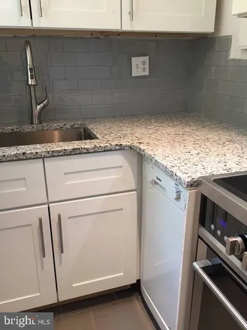 $2,000 | 3520 W Place Northwest, Unit 103, Washington, DC 20007