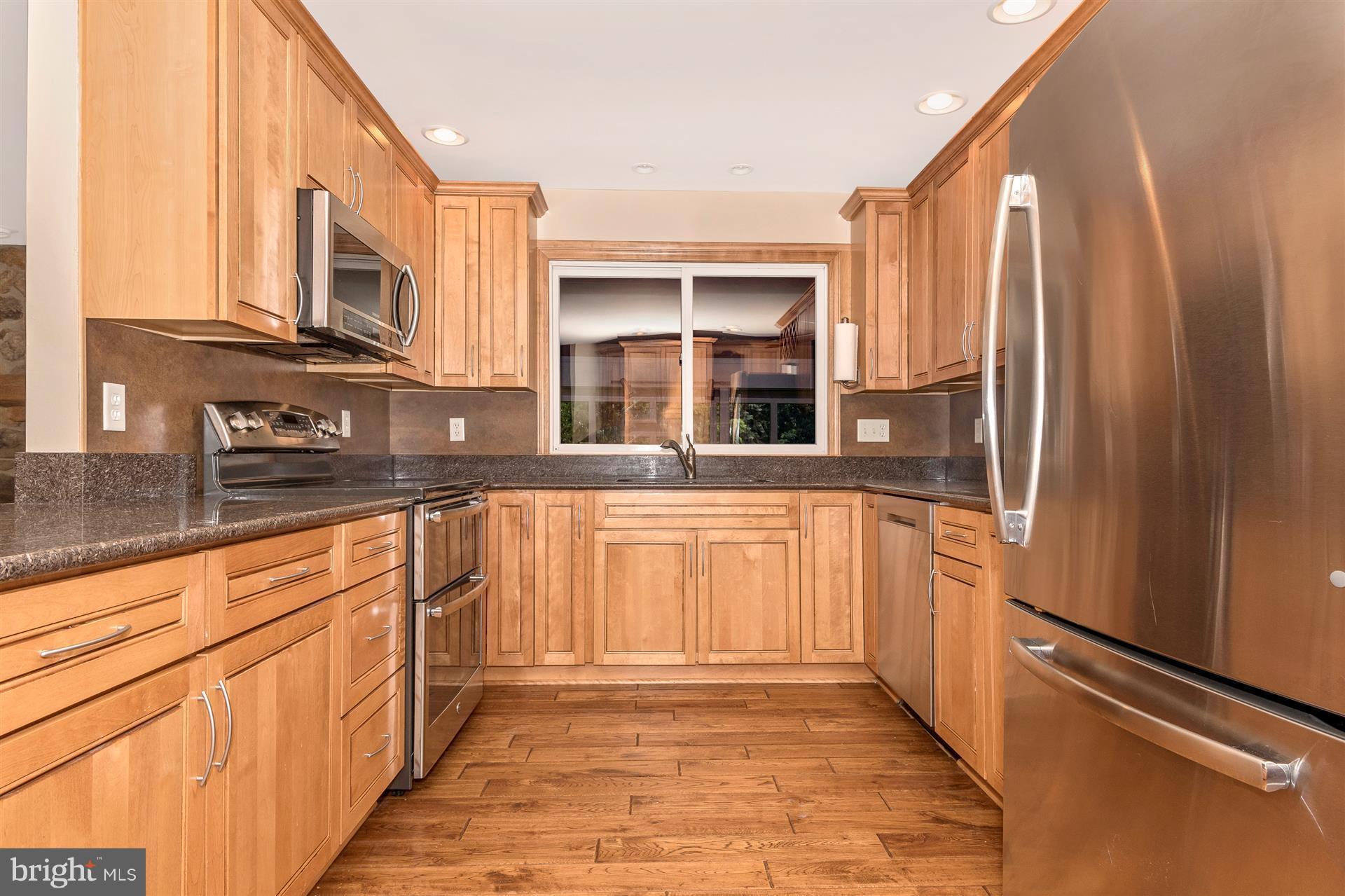 8134 Mountain Laurel Road Boonsboro, MD 21713 - Photo 4 of 27 Kitchen
