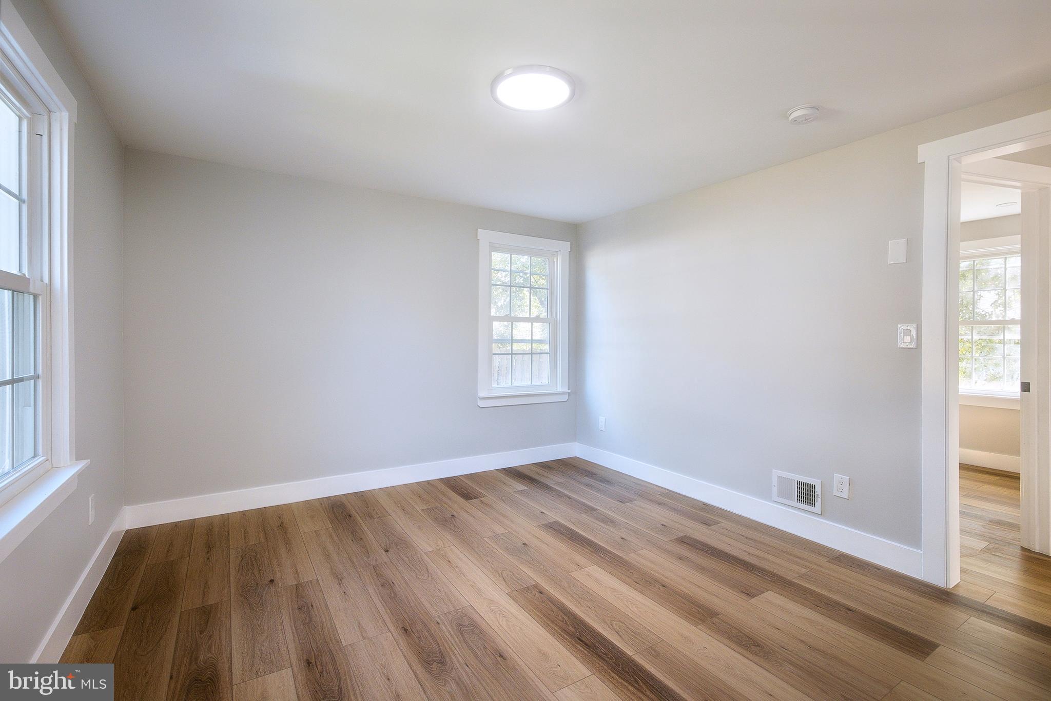 5441 Spring Road Bladensburg, MD 20710 - Photo 4 of 26 Gallery Image 4