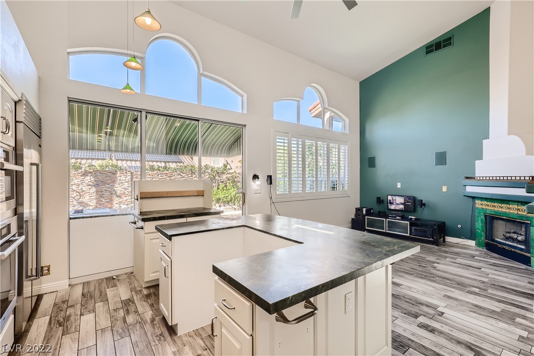 8104 Sky Ridge Road Las Vegas, NV 89128 - Photo 9 of 47