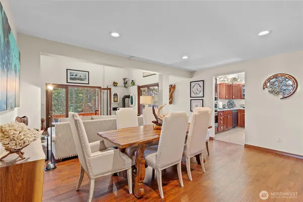 $1,049,000 | 5412 175th Ave Court East, Lake Tapps, WA 98391