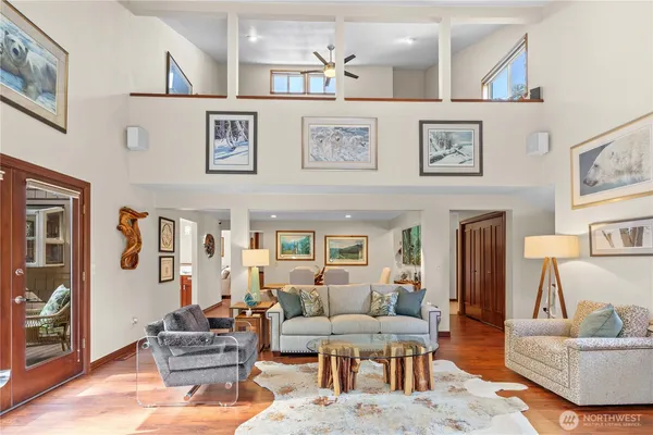 $1,049,000 | 5412 175th Ave Court East, Lake Tapps, WA 98391