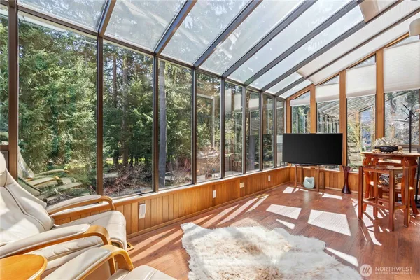 $1,049,000 | 5412 175th Ave Court East, Lake Tapps, WA 98391