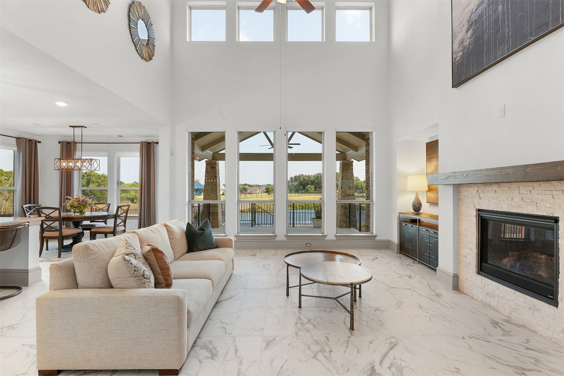 234 Rio Ranchero Road Georgetown, TX 78628 - Photo 14 of 39 Direct Living Room View