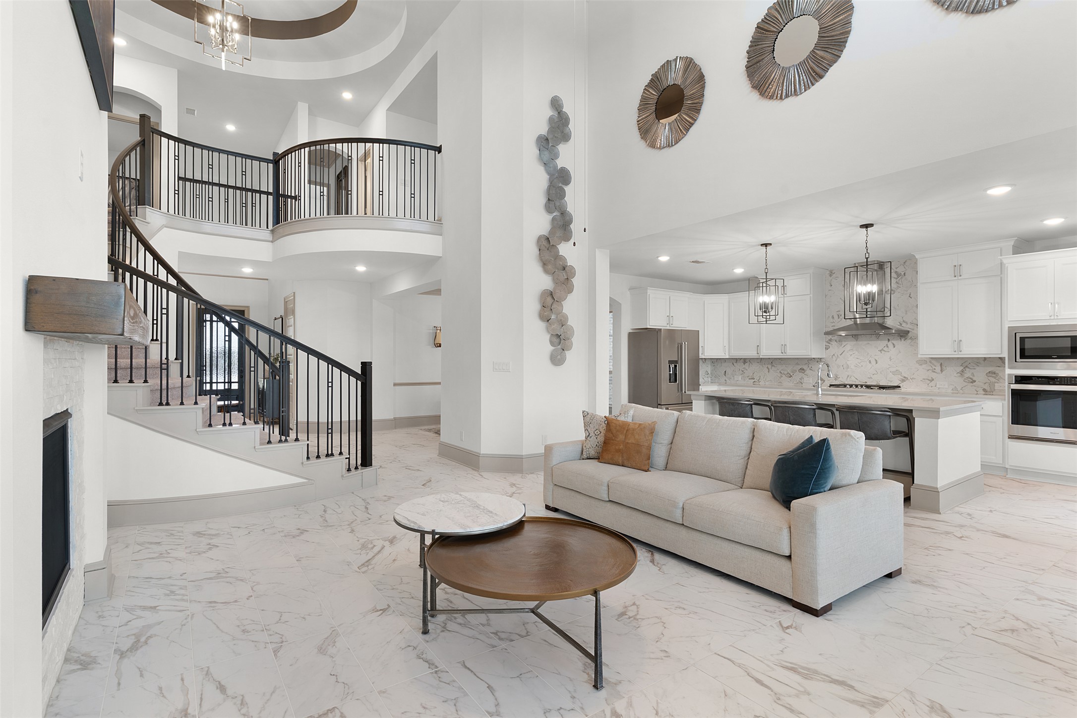 234 Rio Ranchero Road Georgetown, TX 78628 - Photo 16 of 39 Back Corner View of Living