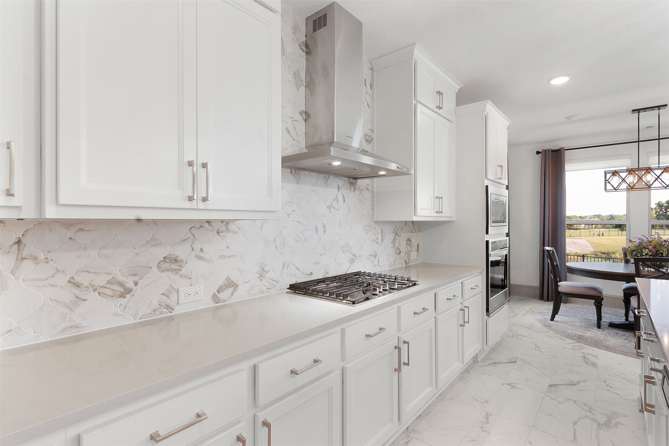 234 Rio Ranchero Road Georgetown, TX 78628 - Photo 19 of 39 Gas Stovetop to Breakfast Nook