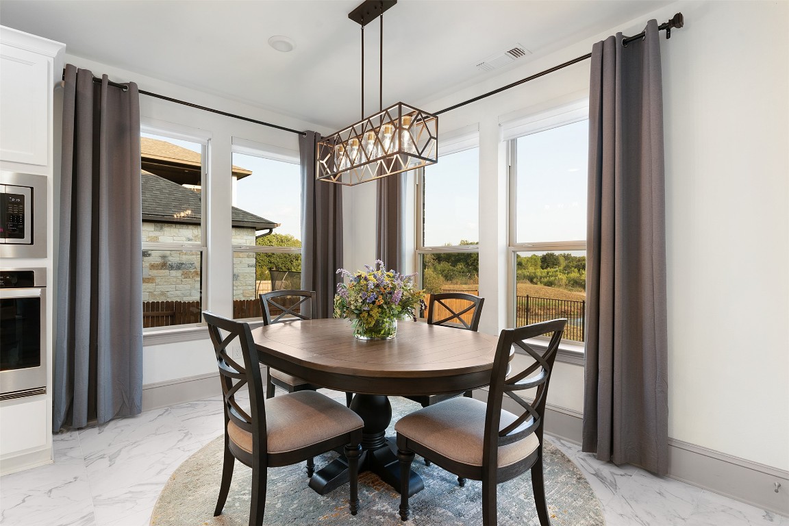 234 Rio Ranchero Road Georgetown, TX 78628 - Photo 20 of 39 Breakfast nook