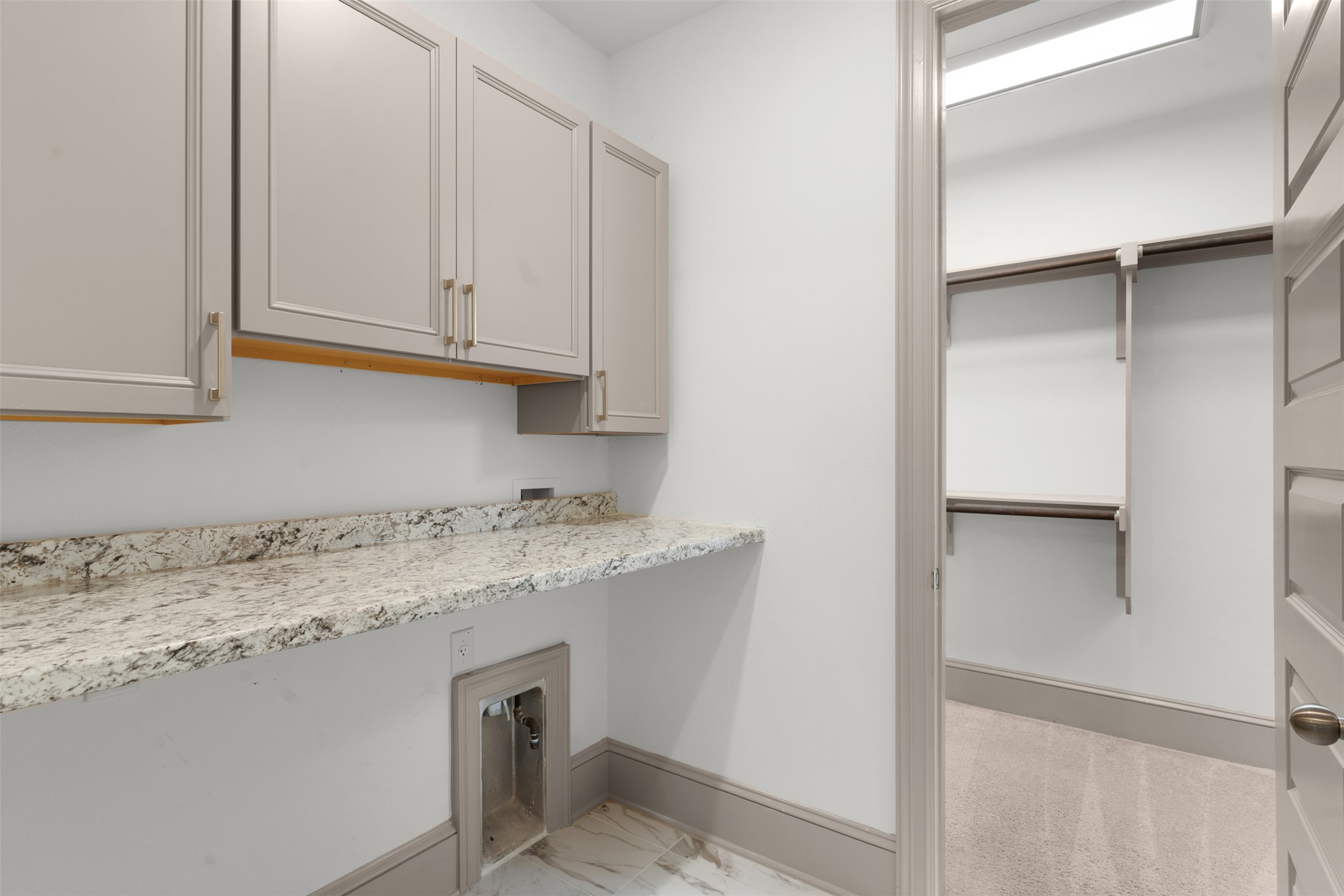 234 Rio Ranchero Road Georgetown, TX 78628 - Photo 26 of 39 Laundry Connection to Primary Closet