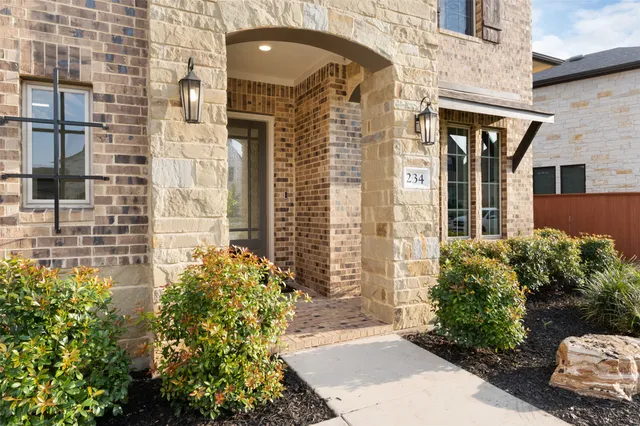 $699,000 | 234 Rio Ranchero Road, Georgetown, TX 78628