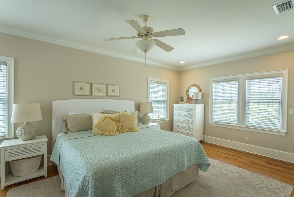 1640 Forsythia Way St. George Island, FL 32328 - Photo 20 of 70