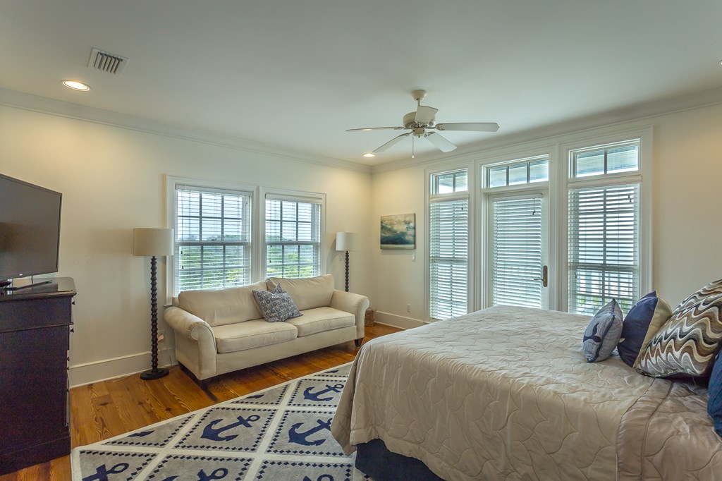 1640 Forsythia Way St. George Island, FL 32328 - Photo 9 of 70