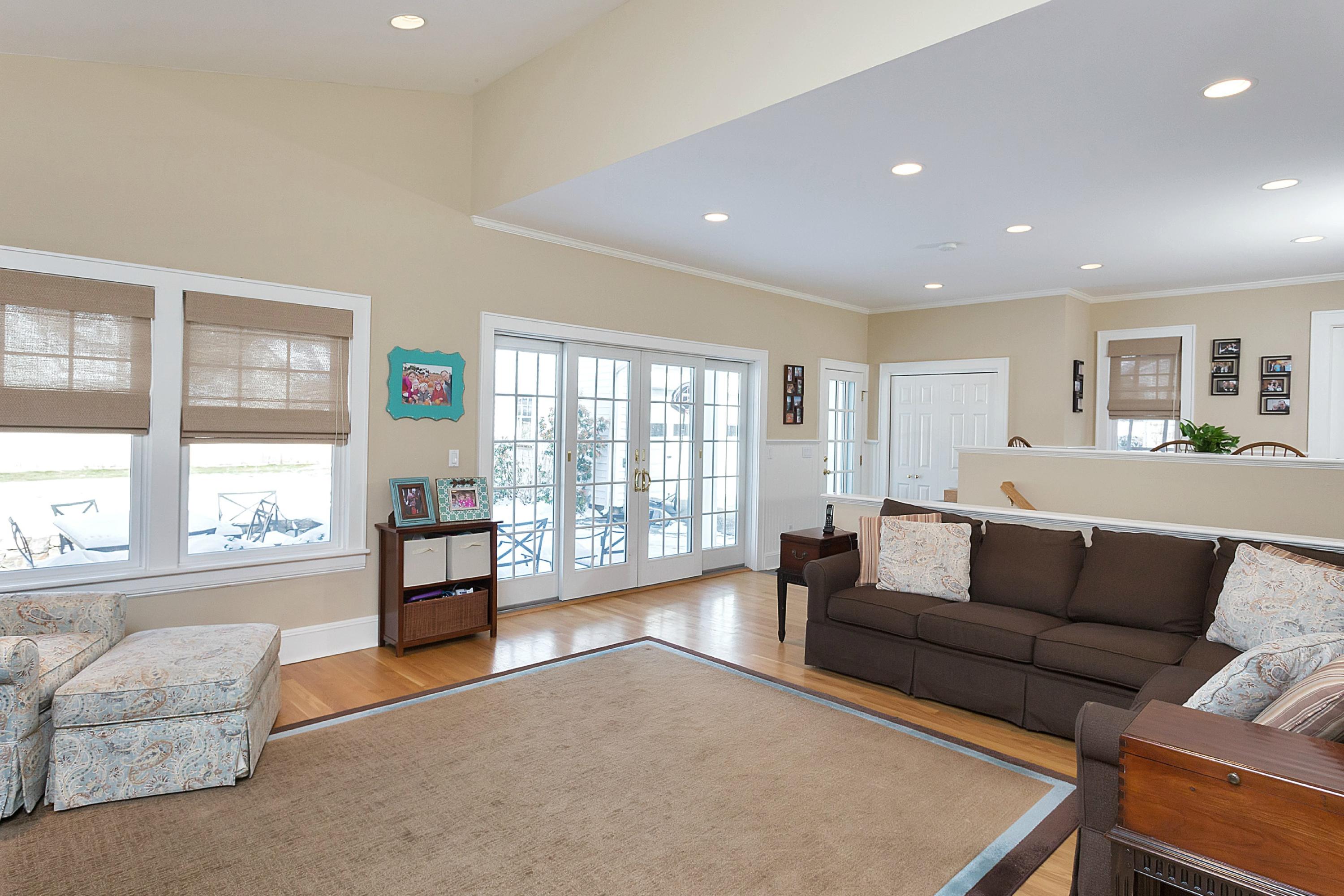 45 Middlesex Road Darien, CT 06820 - Photo 11 of 32 015-190120-_MG_5107_3875480