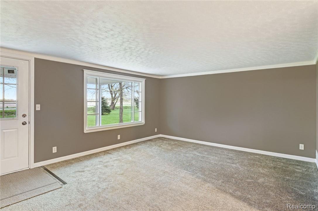 4810 South Byron Road Durand, MI 48429 - Photo 15 of 21 CNG_4913_4_5-1.jpg