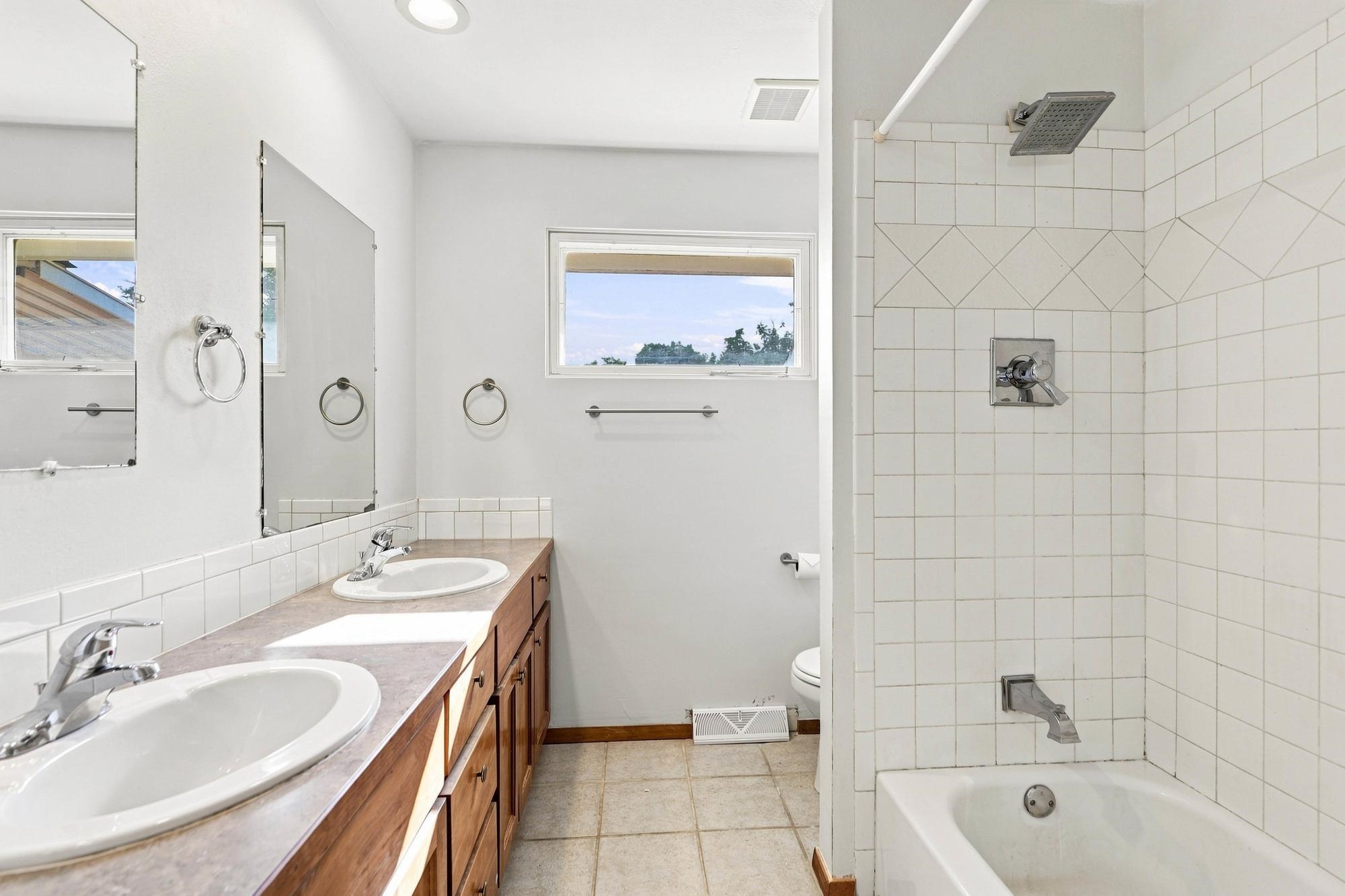 2910 North Coleman Road Spokane Valley, WA 99212 - Photo 13 of 39 Gallery Image 13