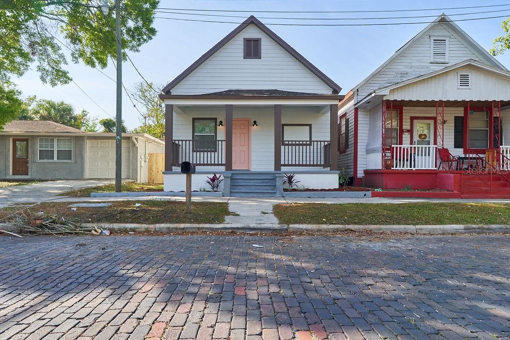2318 West Walnut Street Tampa, FL 33607 - Photo 1 of 1 Gallery Image 1