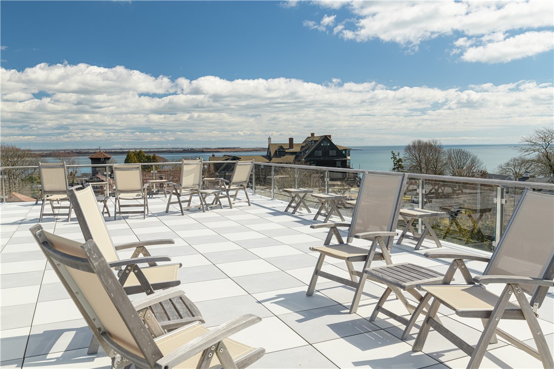 592 Tuckerman Avenue Middletown, RI 02842 - Photo 45 of 50