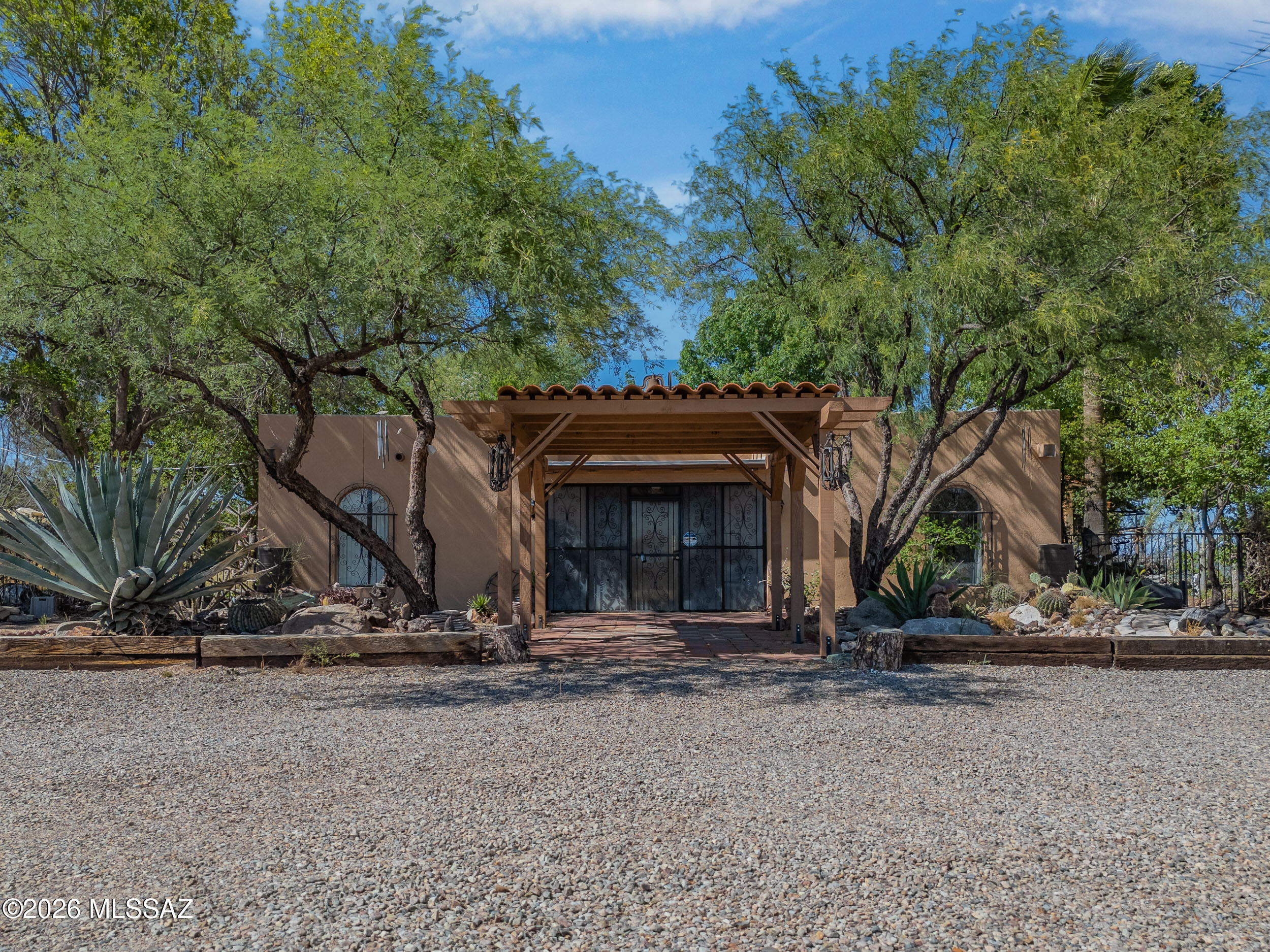500 South Foundation Five Road Benson, AZ 85602 - Photo 5 of 48 Entry