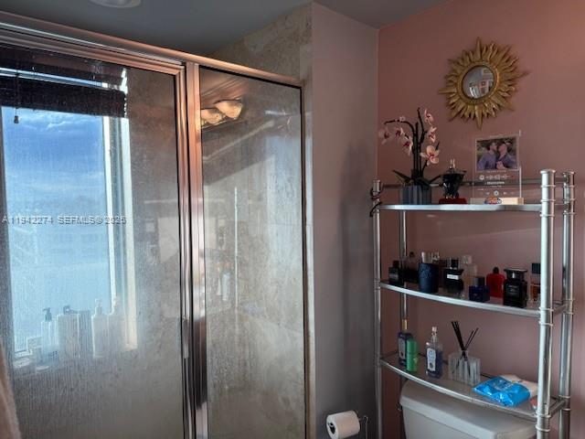 185 Southwest 7th Street, Unit 1502 Miami, FL 33130 - Photo 13 of 15 a view of dining room