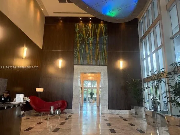 $3,650 | 185 Southwest 7th Street, Unit 1502, Miami, FL 33130