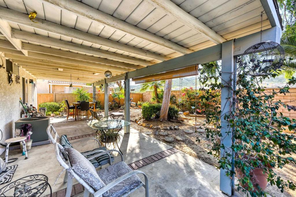 27321 Prominence Road Menifee, CA 92586 - Photo 4 of 28