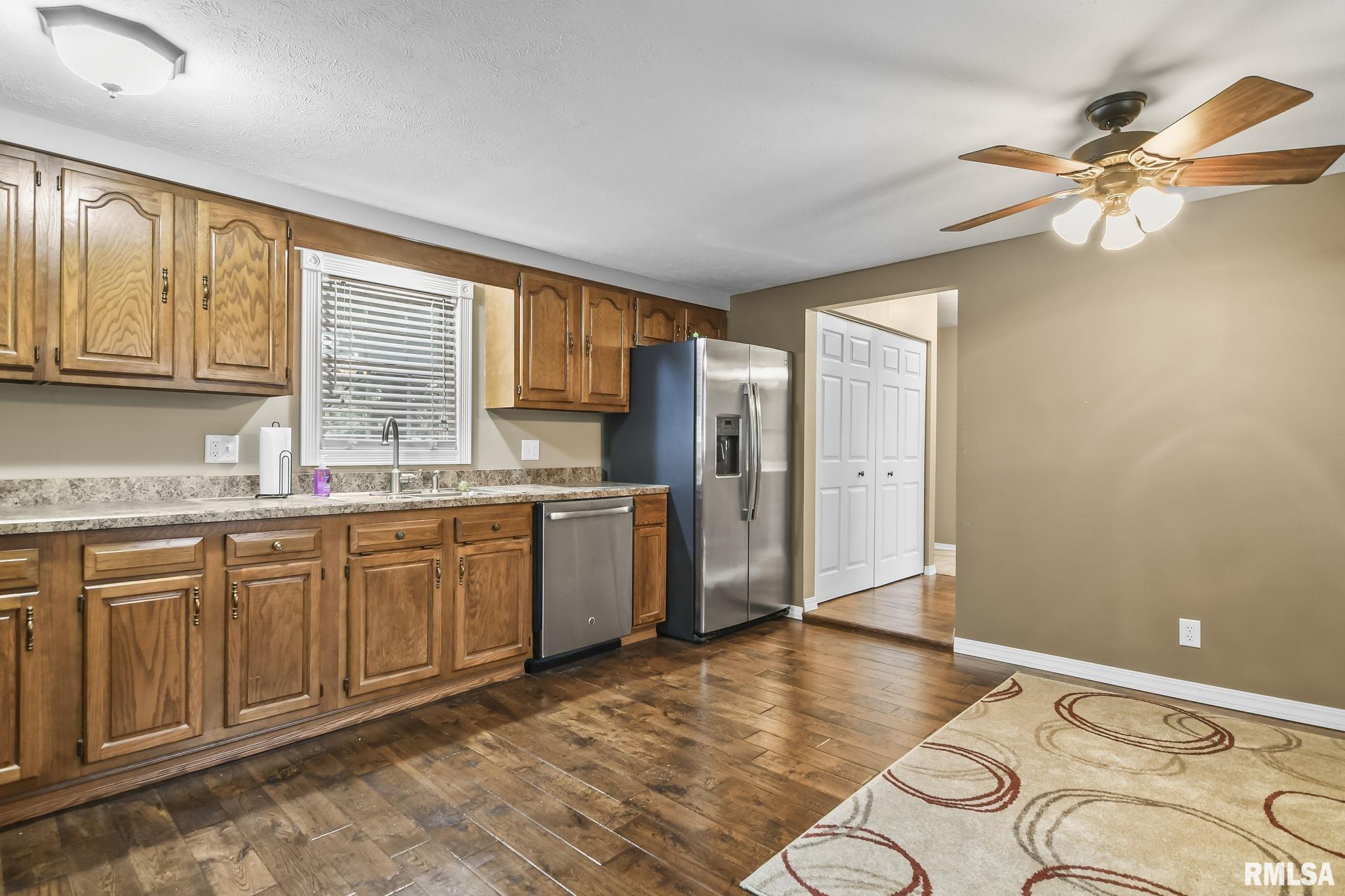 1517 North 28th Street Springfield, IL 62702 - Photo 8 of 25