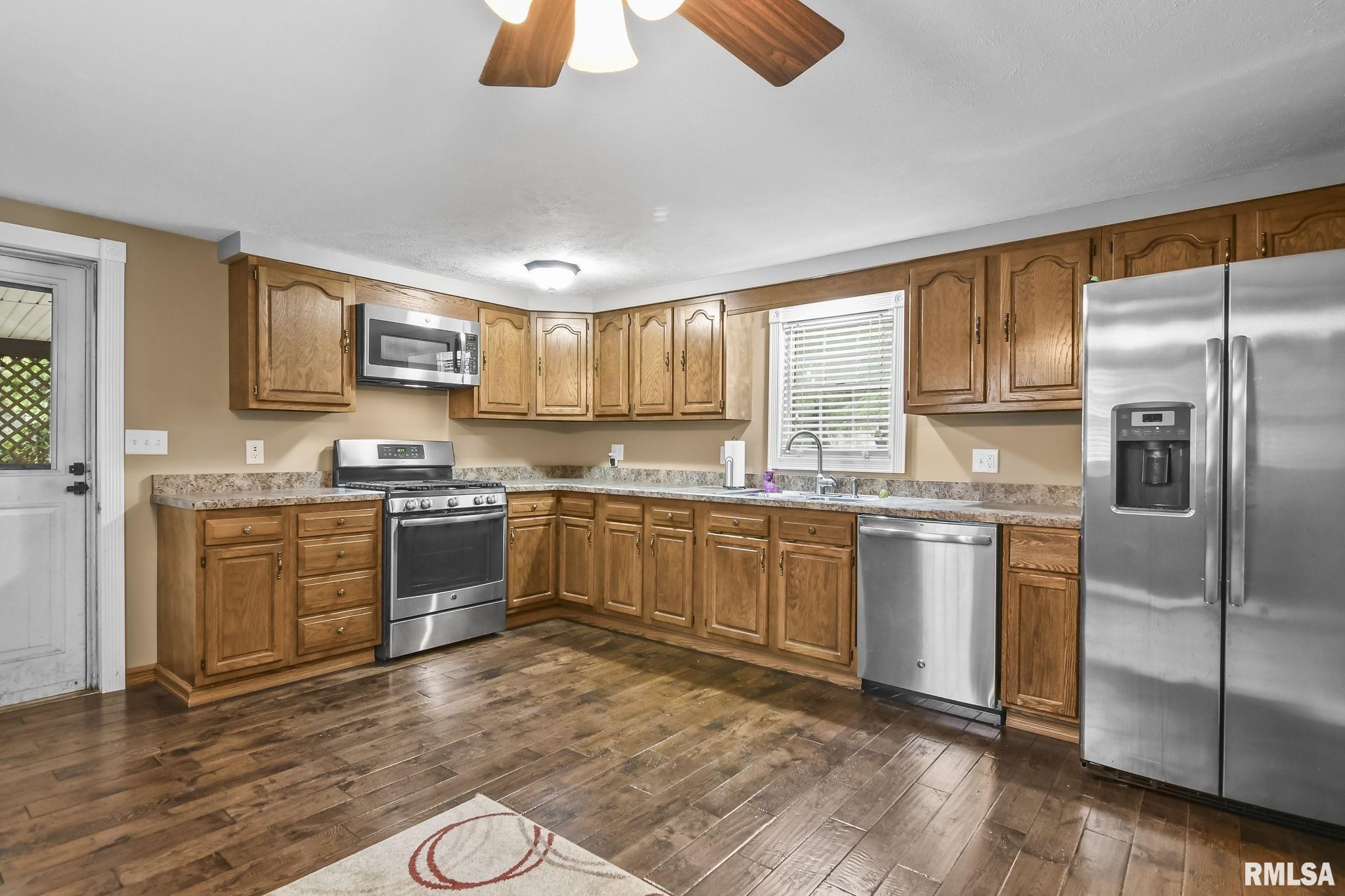 1517 North 28th Street Springfield, IL 62702 - Photo 9 of 25