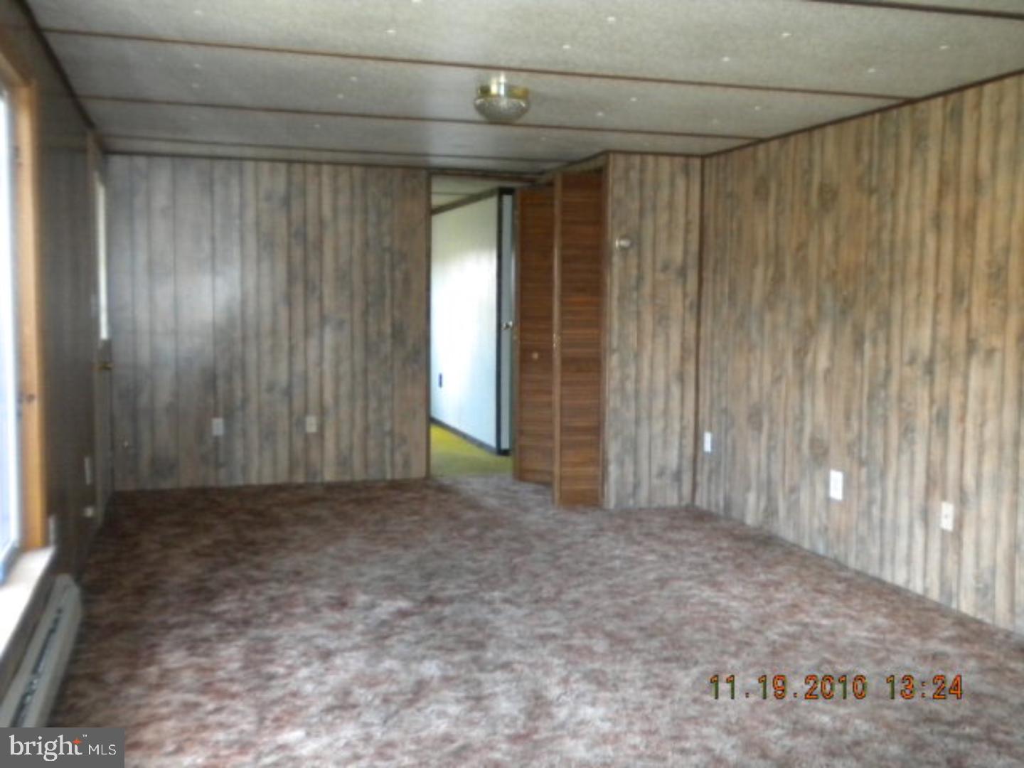 192 Keefer Road Pine Grove, PA 17963 - Photo 5 of 10 Living Room