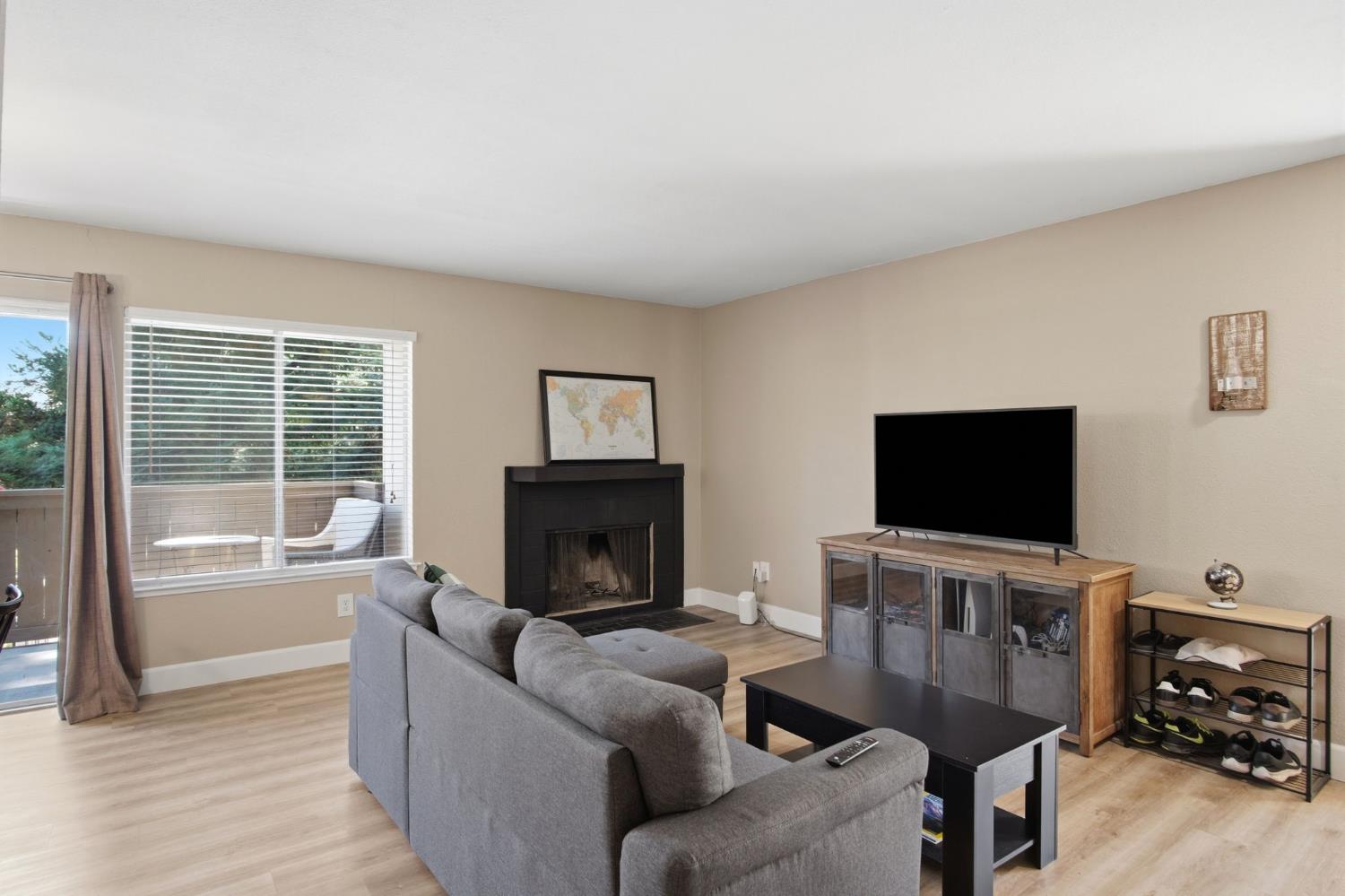 3700 Tully Road, Unit 48 Modesto, CA 95356 - Photo 3 of 21