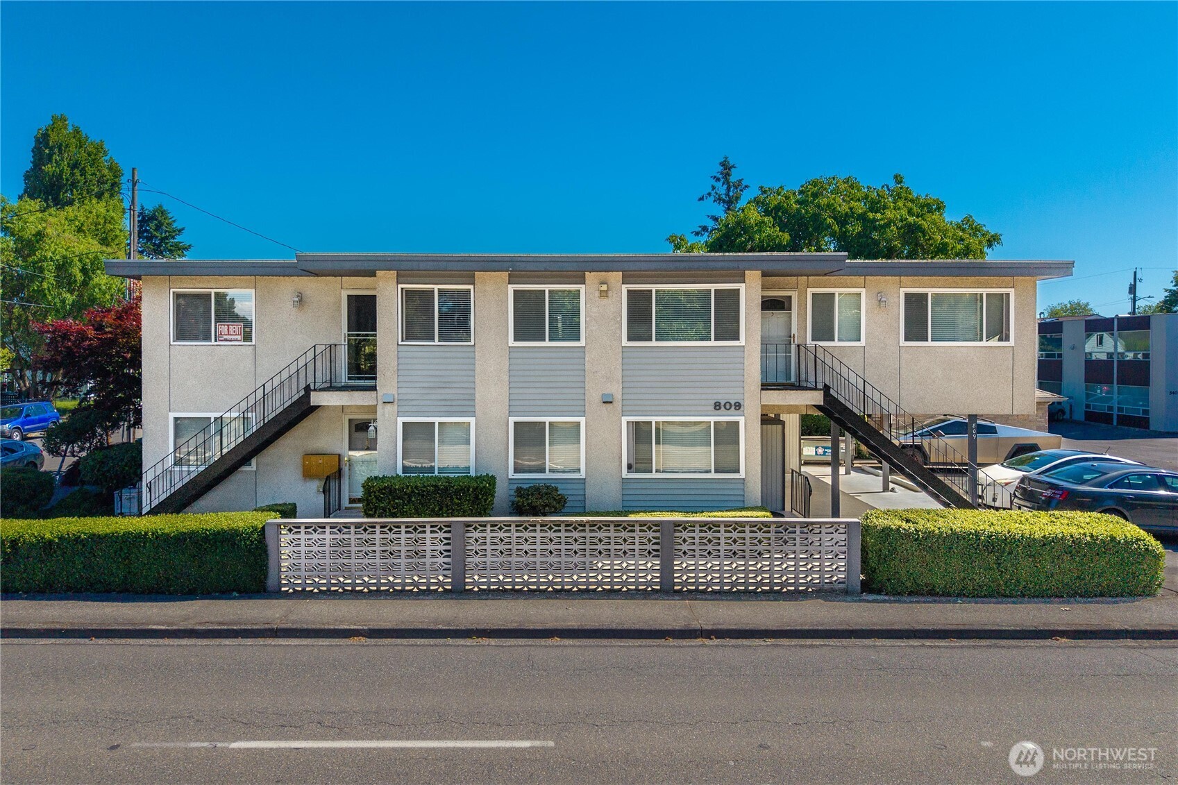 809 North 6th Street Renton, WA 98057 - Photo 1 of 40