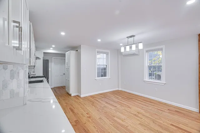 $3,600 | 32 Northey Street, Unit 32, Salem, MA 01970