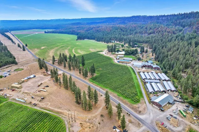 $6,750,000 | 38278 Angels Landing Road North, Ford, WA 99013