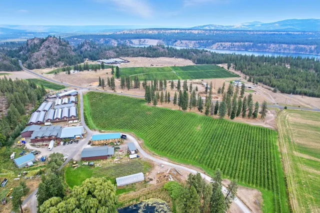 $6,750,000 | 38278 Angels Landing Road North, Ford, WA 99013