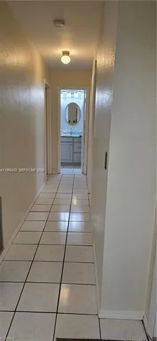 $250,000 | 5036 Tradewinds Circle, LaBelle, FL 33935