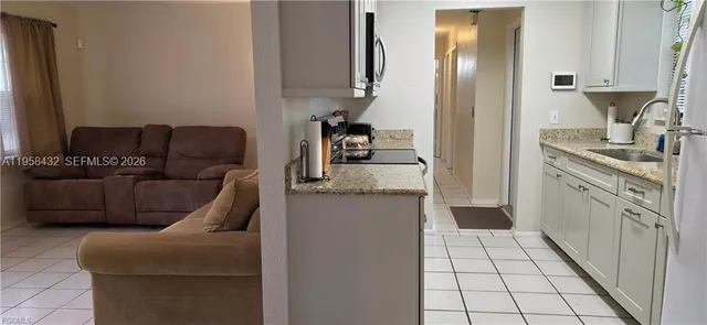 $250,000 | 5036 Tradewinds Circle, LaBelle, FL 33935