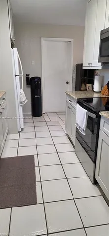 $250,000 | 5036 Tradewinds Circle, LaBelle, FL 33935