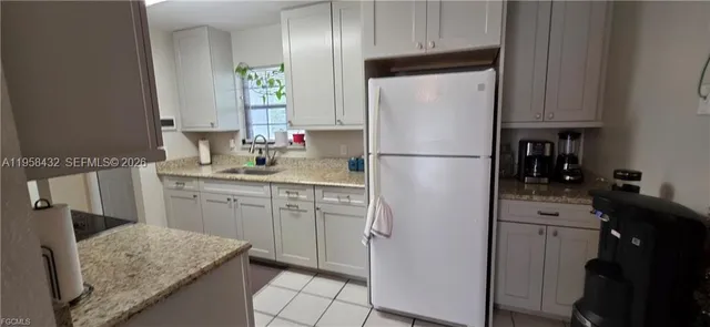 $250,000 | 5036 Tradewinds Circle, LaBelle, FL 33935