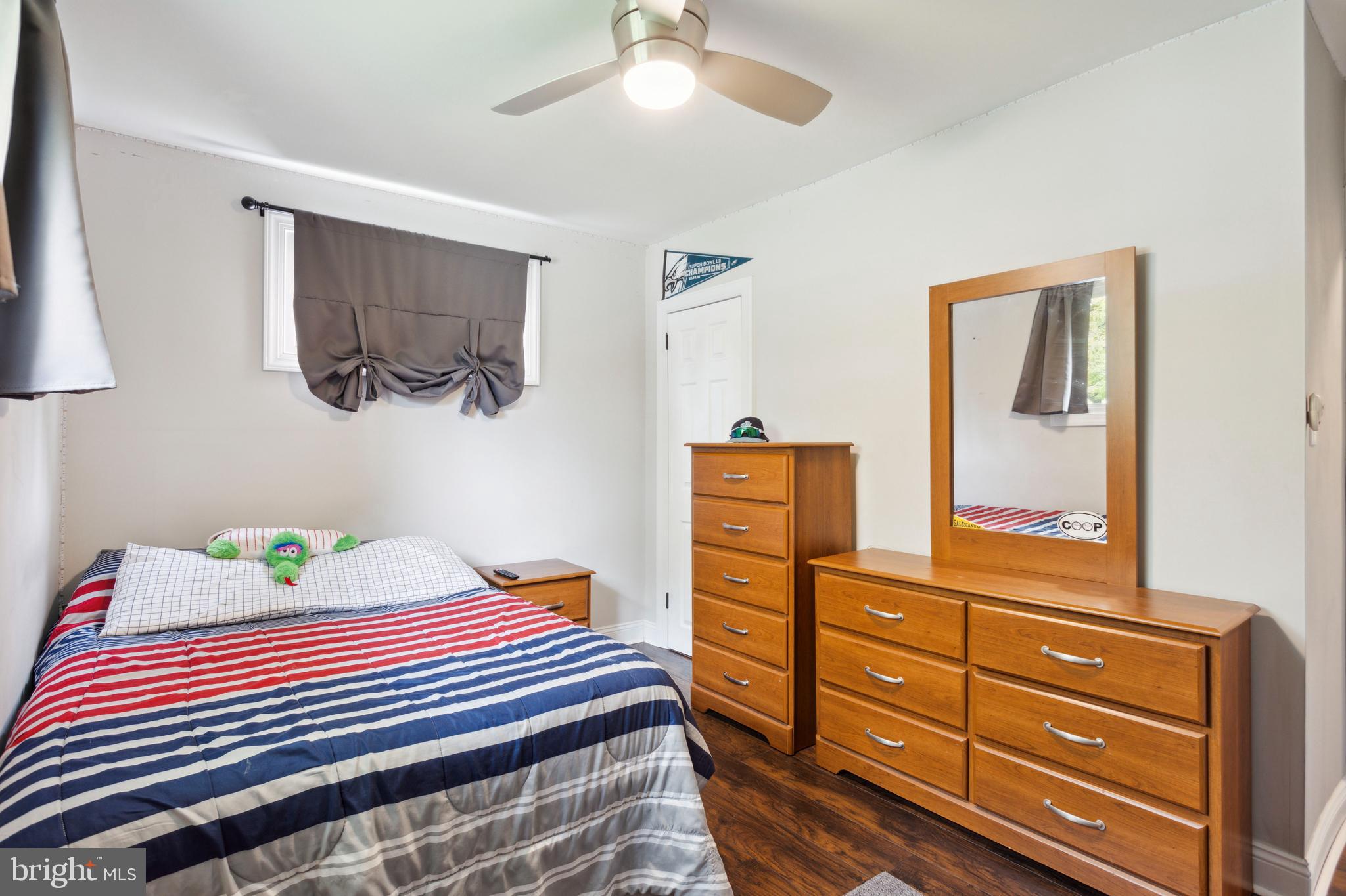216 Tuscany Road Aston, PA 19014 - Photo 13 of 25 Bedroom 2