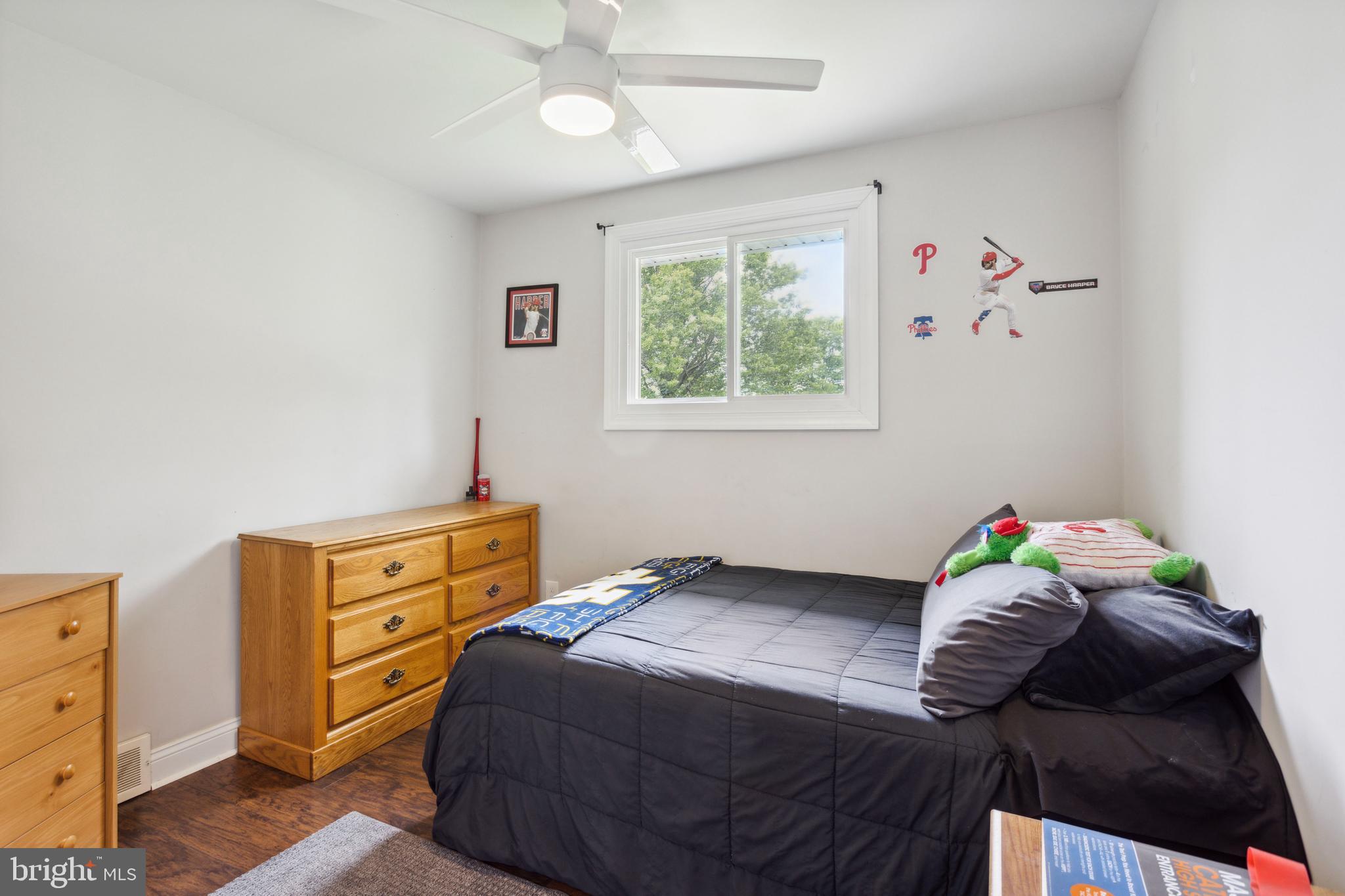216 Tuscany Road Aston, PA 19014 - Photo 15 of 25 Bedroom 3