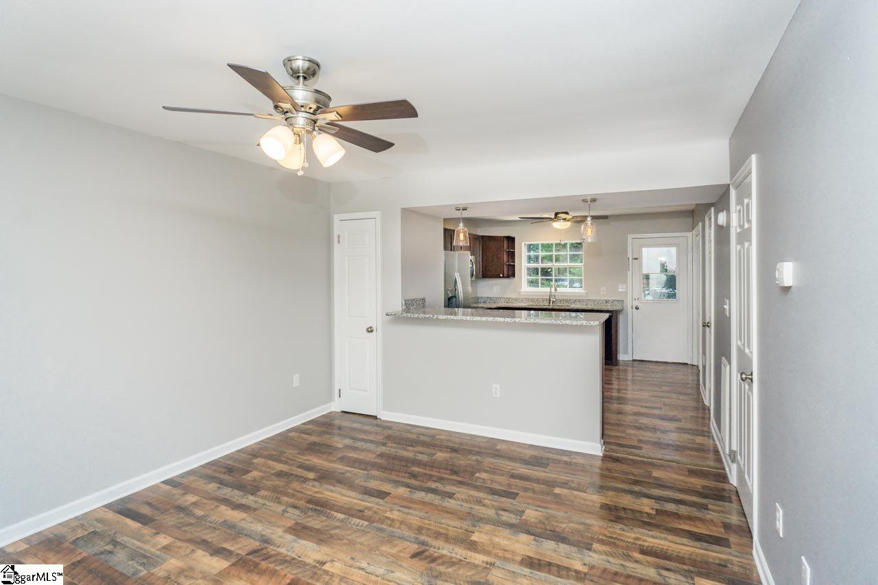 111 Pendleton Court, Unit F2 Easley, SC 29640 - Photo 2 of 13 Gallery Image 2