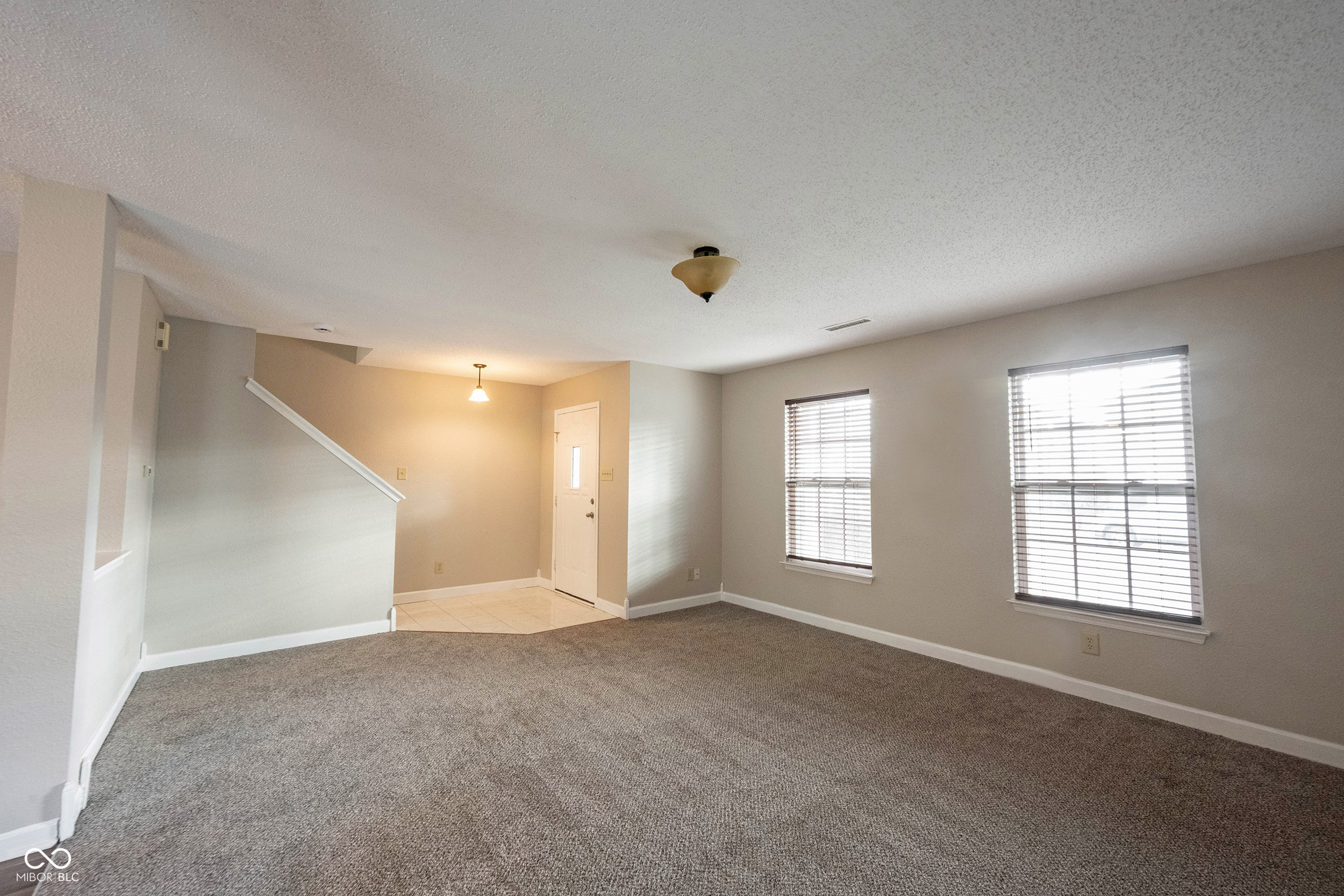 12632 Endurance Drive Fishers, IN 46037 - Photo 2 of 25