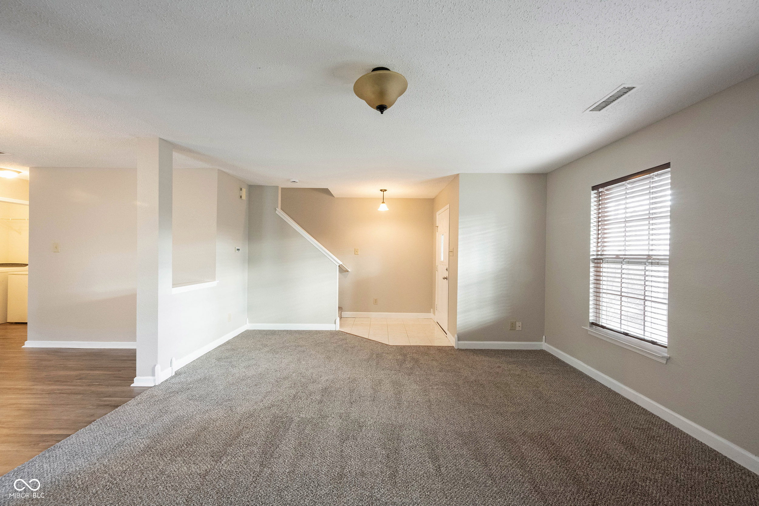 12632 Endurance Drive Fishers, IN 46037 - Photo 3 of 25