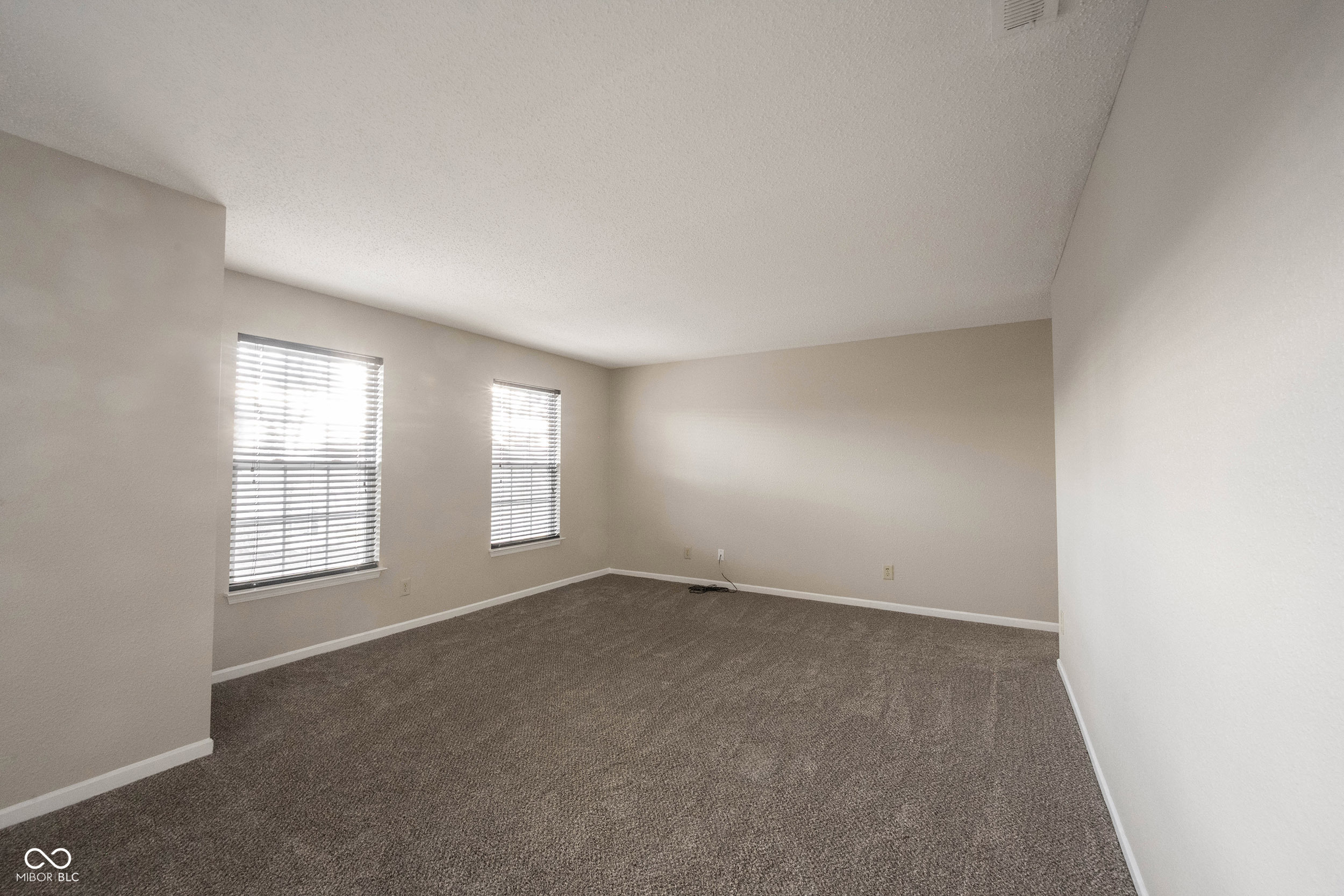 12632 Endurance Drive Fishers, IN 46037 - Photo 10 of 25